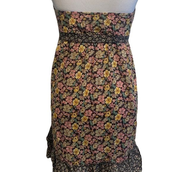 H&M | Floral Print Halter Style Flowy Dress - Picture 5 of 6